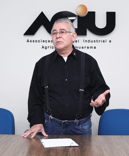 Aciu explica sobre abertura das empresas