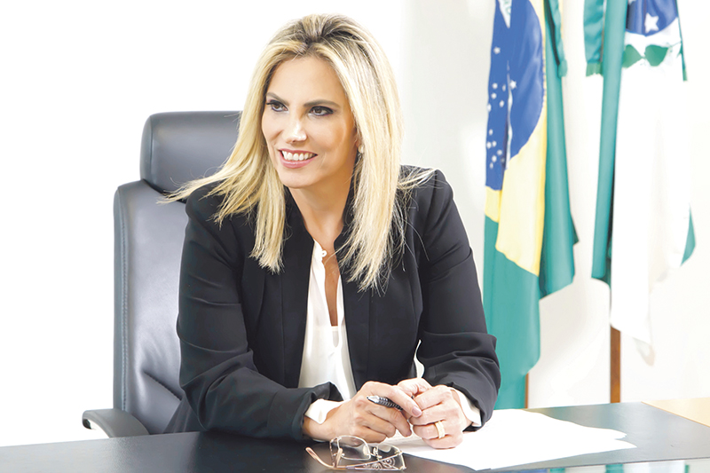 Governadora Cida Borghetti fala do carinho  especial pelo Ilustrado e pelo impresso
