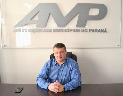 Jornal Ilustrado - Prefeituras acionarão deputados e Justiça contra cortes do FPM devido à populacional
