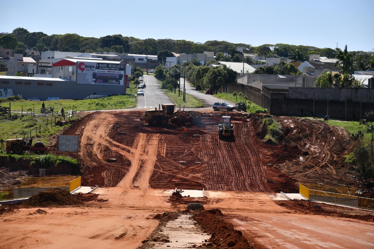 Ponte do jardim Espanha receberá asfalto em setembro