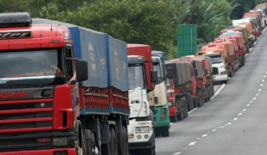 Caminhoneiros recuam e dizem que não haverá protesto nesta quarta-feira