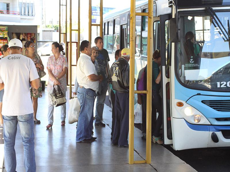 Transporte público de Umuarama vai funcionar na terça-feira de Carnal