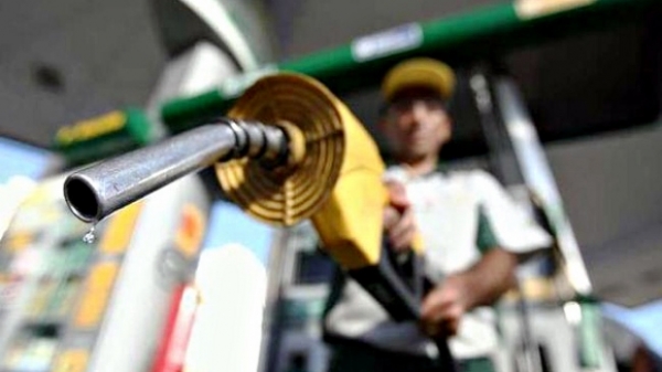 Preço médio do diesel tem reajuste de 2,8% e passa a R$ 2,36 por litro