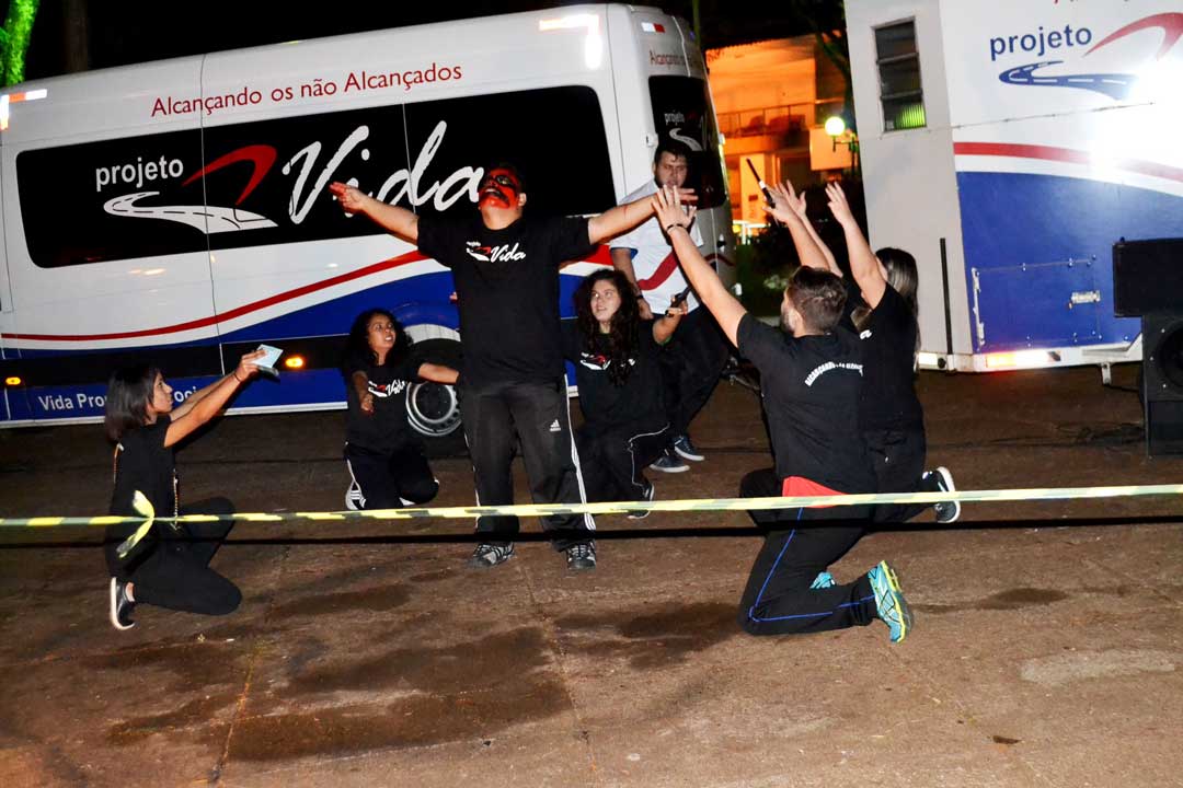 Projeto Vida levou show para praça e  escolas de São Jorge do Patrocínio