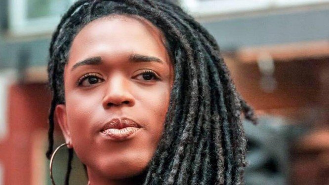 Bancada feminista cresce e promete oposição