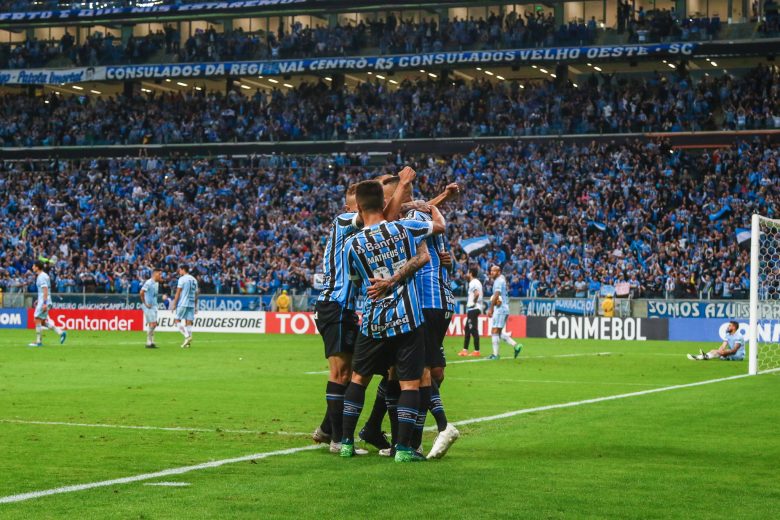 Jornal Ilustrado - Grêmio goleia Tucumán e pega River Plate na semi da Libertadores