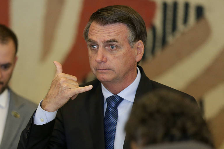 Bolsonaro diz que, ao completar 1 mês, governo ‘está no caminho certo’