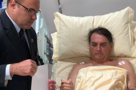 Jornal Ilustrado - Após ter paralisia no intestino, Bolsonaro diz estar com 'funções voltando à normalidade'
