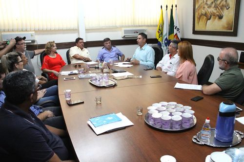 Jornal Ilustrado - Indústria e criadores de gado querem evitar decisão isolada da Seab que pode prejudicar o Paraná