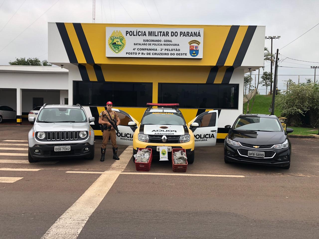 Condutor de 17 anos é apreendido com quase 19 kg de maconha