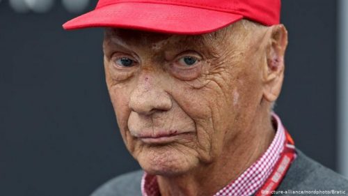 Jornal Ilustrado - Tricampeão da Fórmula 1, ex-piloto Niki Lauda morre aos 70 anos