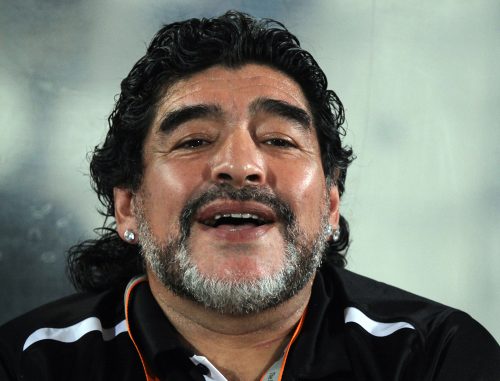 Jornal Ilustrado - Maradona detona Argentina após derrota na estreia: 'Até Tonga pode ganhar de nós'
