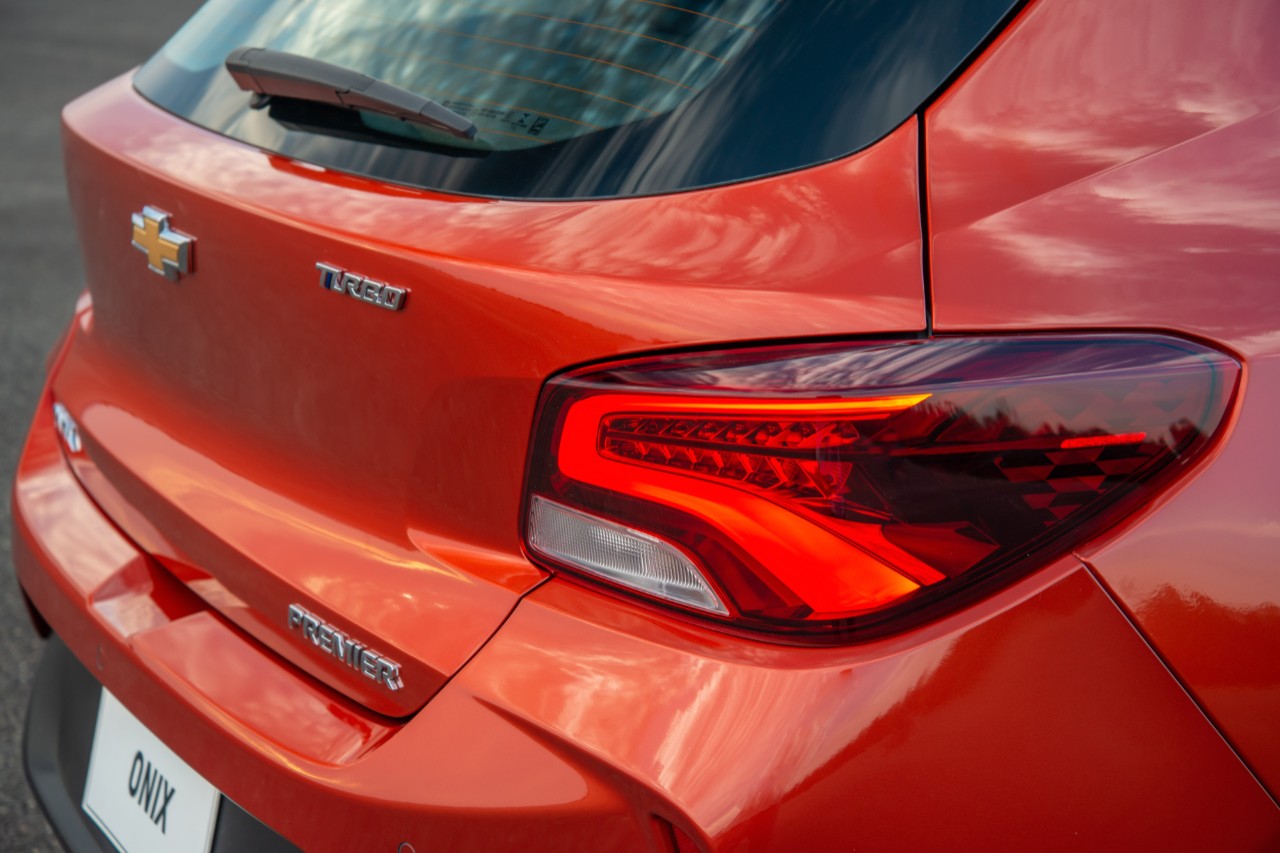 Novo Onix oferece muito mais pelo mesmo preço, garante Chevrolet