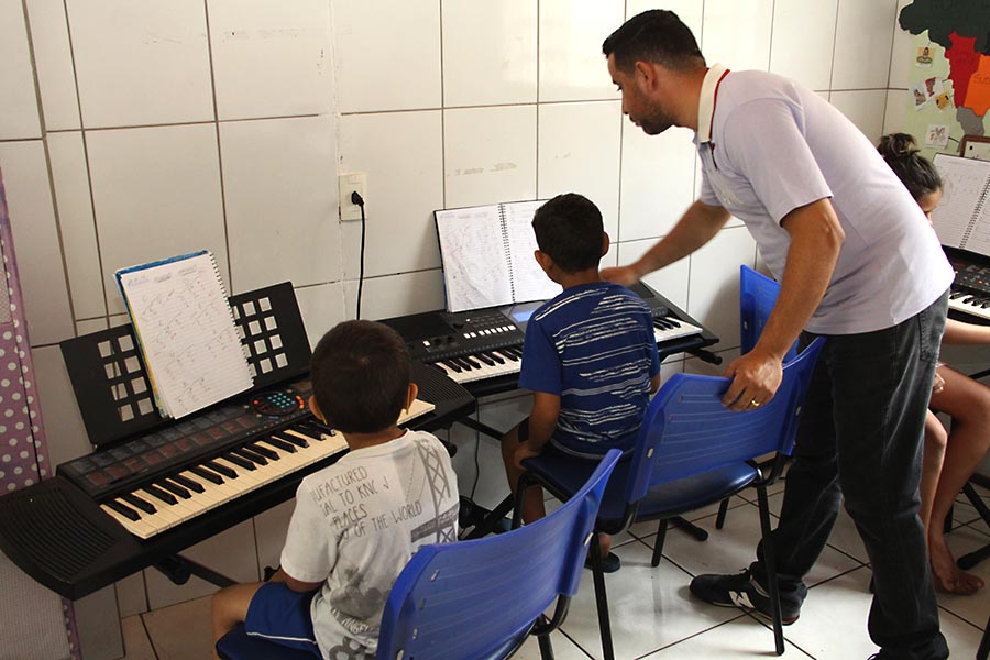 Casa da Paz realiza campanha para arrecadar material escolar