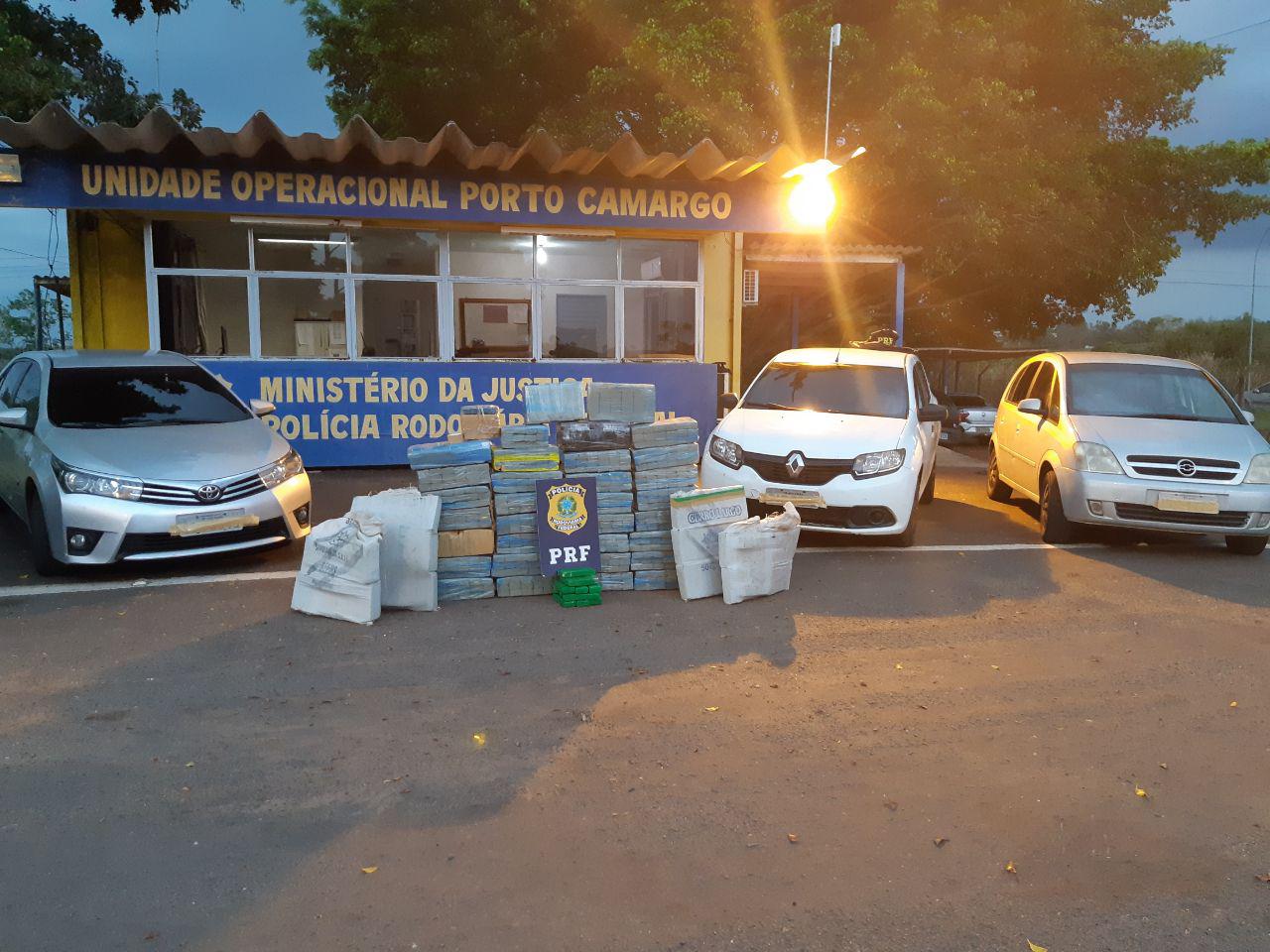 PRF prende quase meia tonelada de maconha em Alto Paraíso