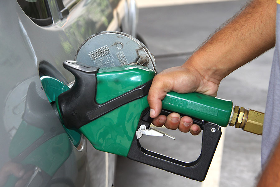 Petrobras anuncia novo aumento da gasolina e do diesel