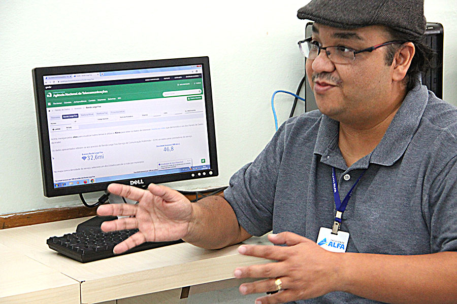 Sobram vagas no setor de TI e empresas buscam profissionais qualificados