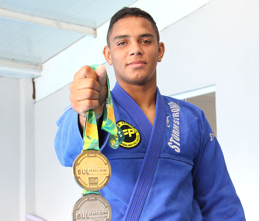 De olho no Brasileiro de Jiu-jitsu,  atleta de Umuarama busca apoio financeiro