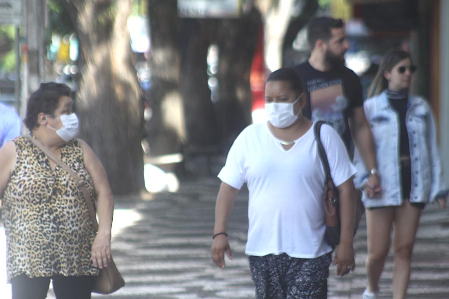 Uso de máscaras em locais públicos e  privados em Umuarama será obrigatório