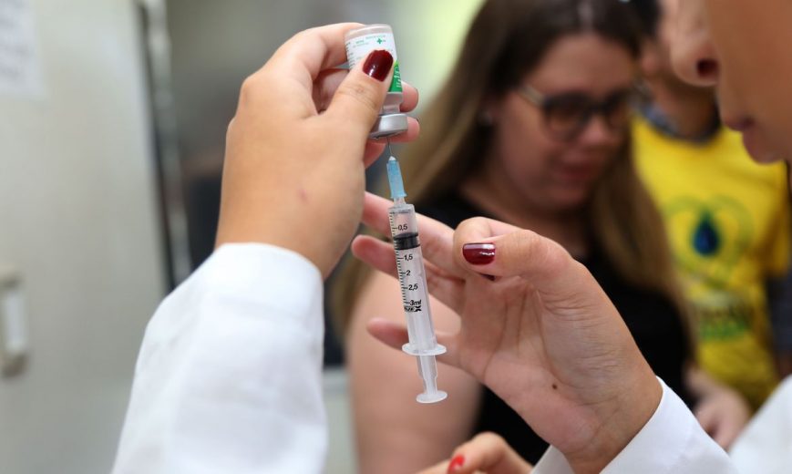 Jornal Ilustrado - Postos de Saúde terão horários especiais para vacinação contra gripe