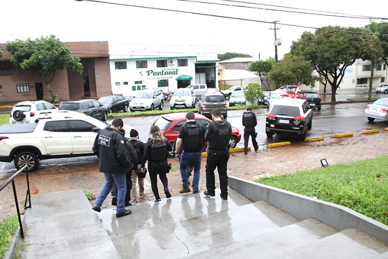 Jornal Ilustrado - Umuarama funciona como centro de distribuição de drogas, diz polícia paulista