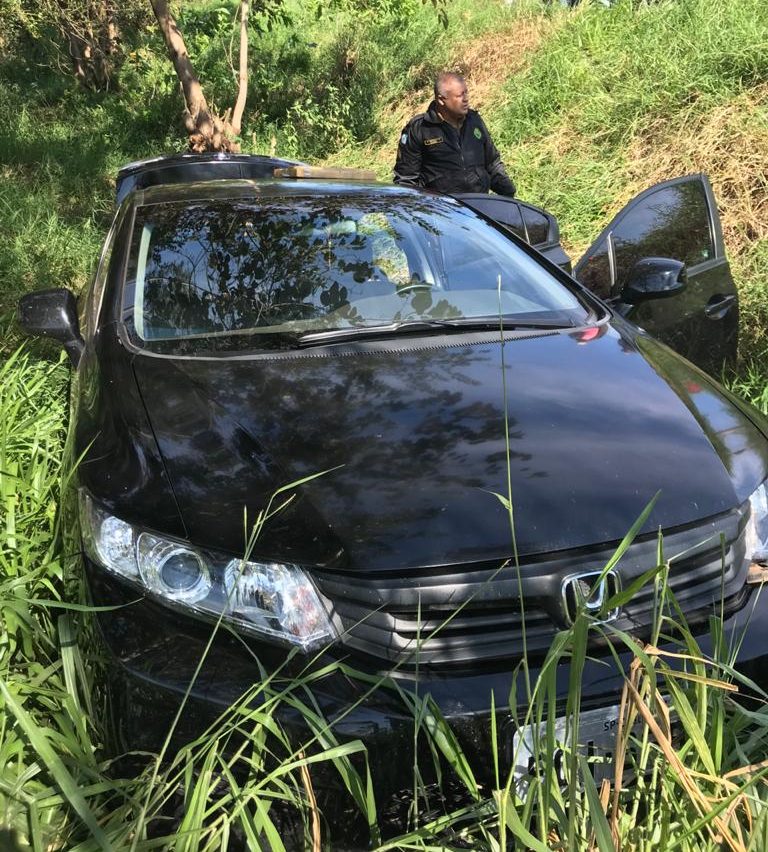 Após acidente, PM encontra quase 300 kg de maconha que saiu de Umuarama