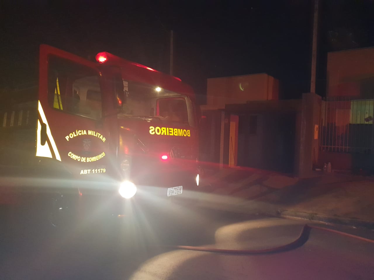 Incêndio em Cruzeiro do Oeste que matou duas pessoas pode ter sido criminoso