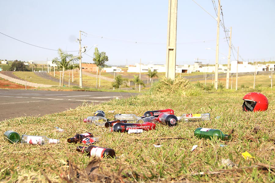 Alto da avenida Paraná vira local de  baderna, consumo de droga e sexo