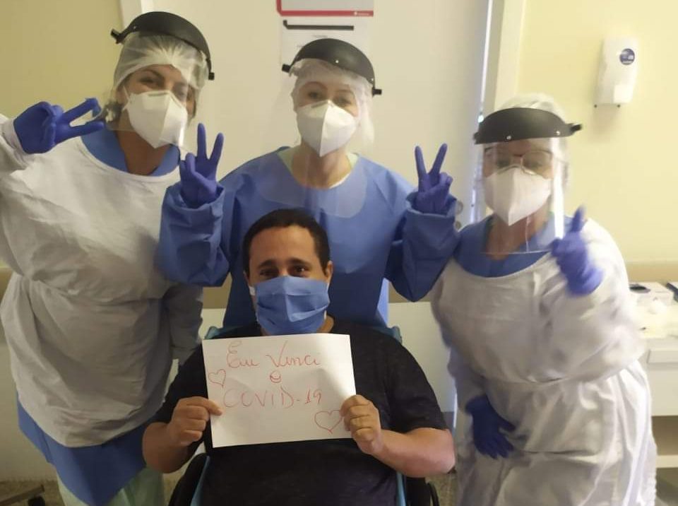 Gordinho do Lanche vence a covid-19 e já está com a família