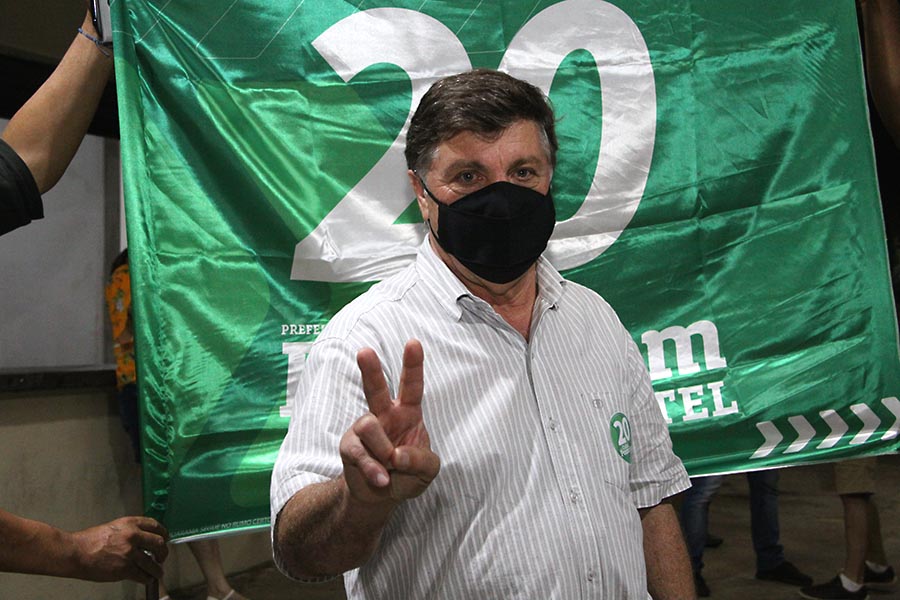 Pozzobom agradece eleitores, fala das prioridades e do ataque contra a covid-19