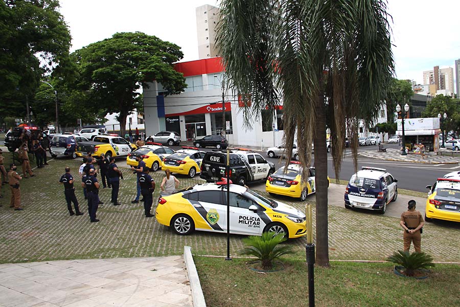 Ação conjunta resulta na prisão de assaltante e de condutor embriagado