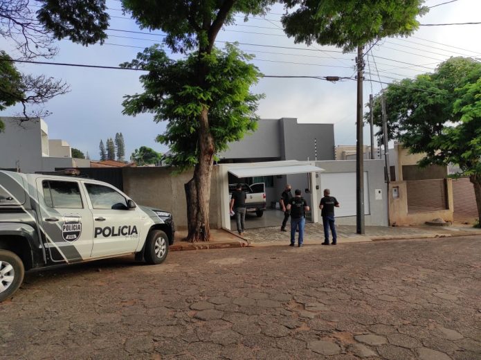 Jornal Ilustrado - Traficante de Mariluz oferece R$ 200 mil à policiais para não ser preso