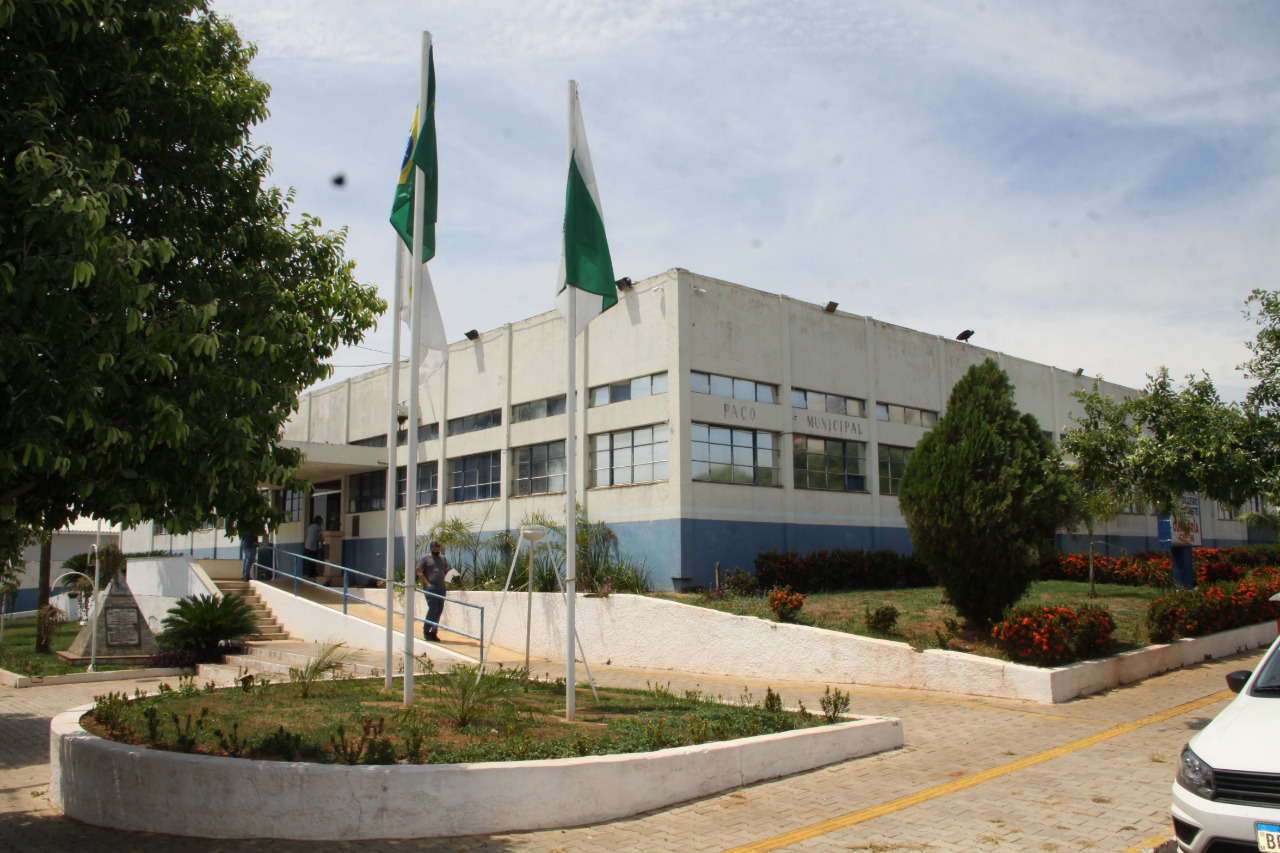 Dois pacientes de Cruzeiro do Oeste morrem em menos de 24 horas por covid-19
