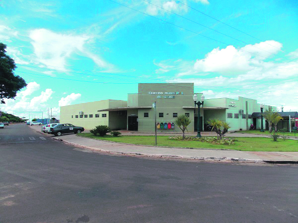 Servidor é preso após agredir prefeito e mais 3 pessoas por discordar de transferência