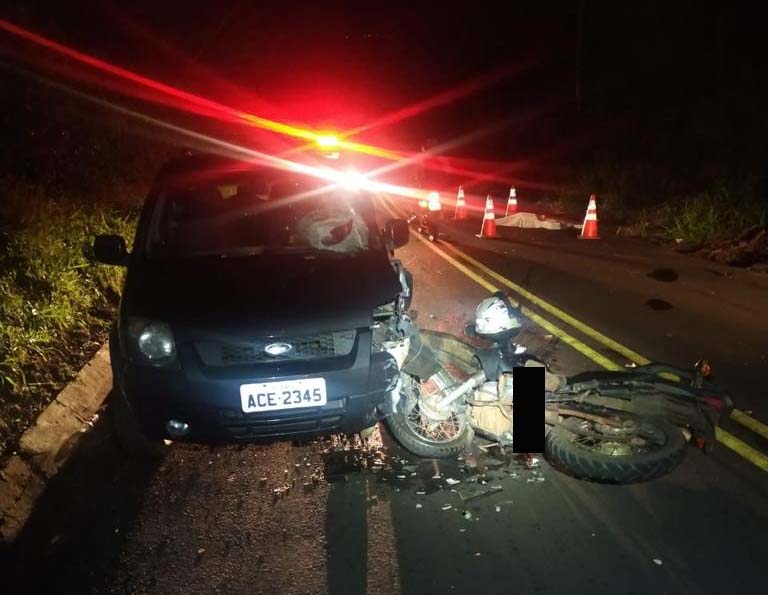 Homem morre após colisão frontal entre moto e carro em Maria Helena