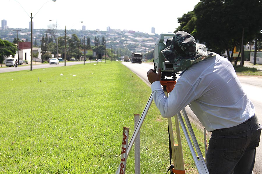 Construtora que vai duplicar a PR-323 em Umuarama inicia obra em abril