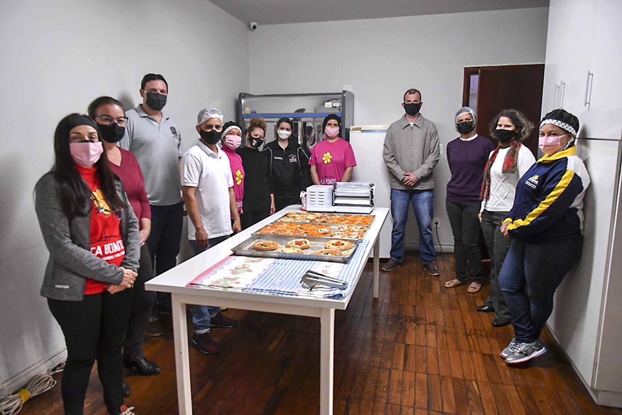 Através de parceria, pessoas em situação de rua conseguem qualificação e empregos