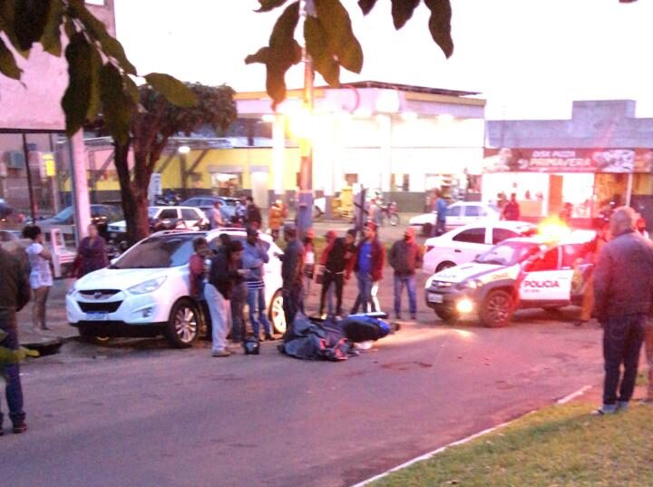 Câmeras flagram execução de motociclista no centro de Icaraíma