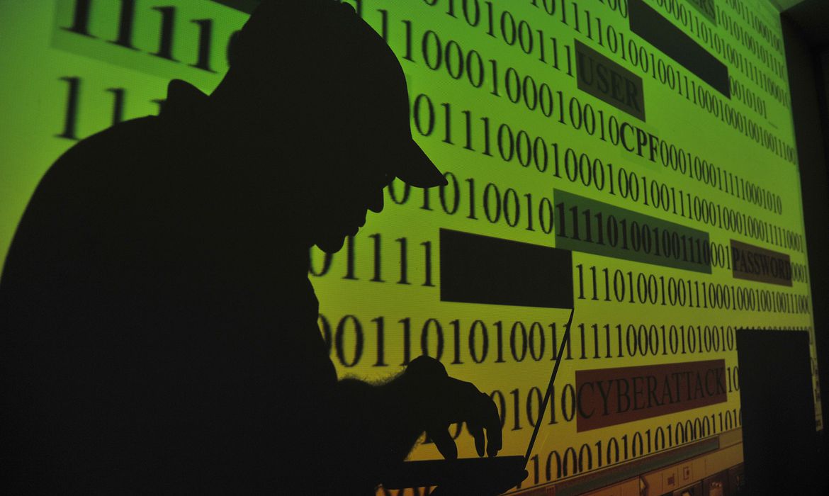 Sancionada lei que endurece penas para roubo, furto e fraudes digitais