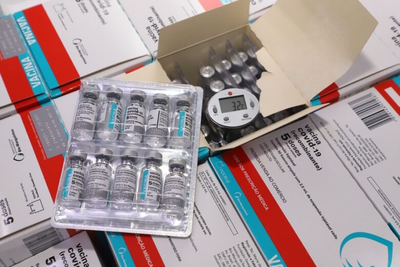 Jornal Ilustrado - Paraná receberá mais 649.420 vacinas contra a Covid-19 nesta semana