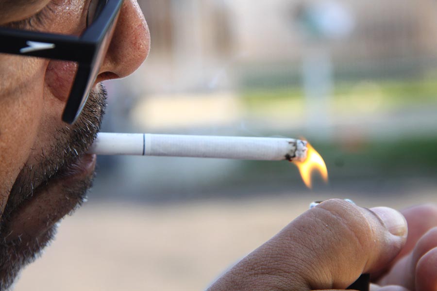 Semana fecha com alerta para as doenças relacionadas ao hábito de fumar