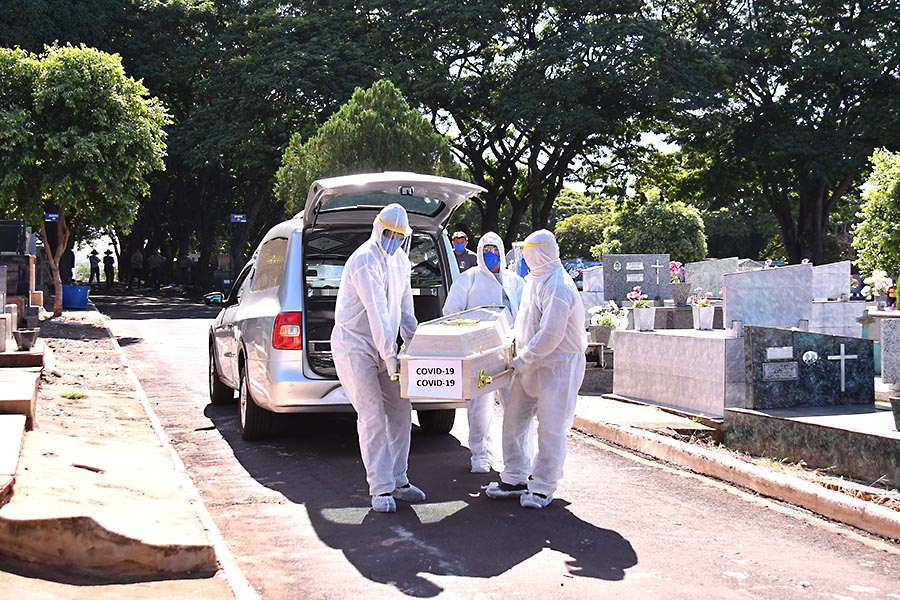 Mortes em Umuarama crescem 82% durante a pandemia