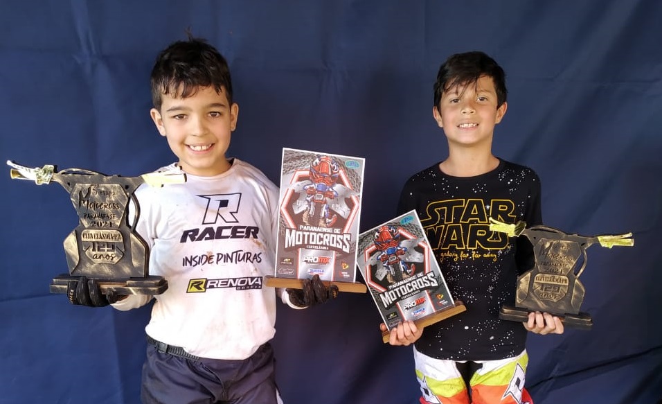 Rafinha e Kaique perpetuam a rica história do motocross umuaramense