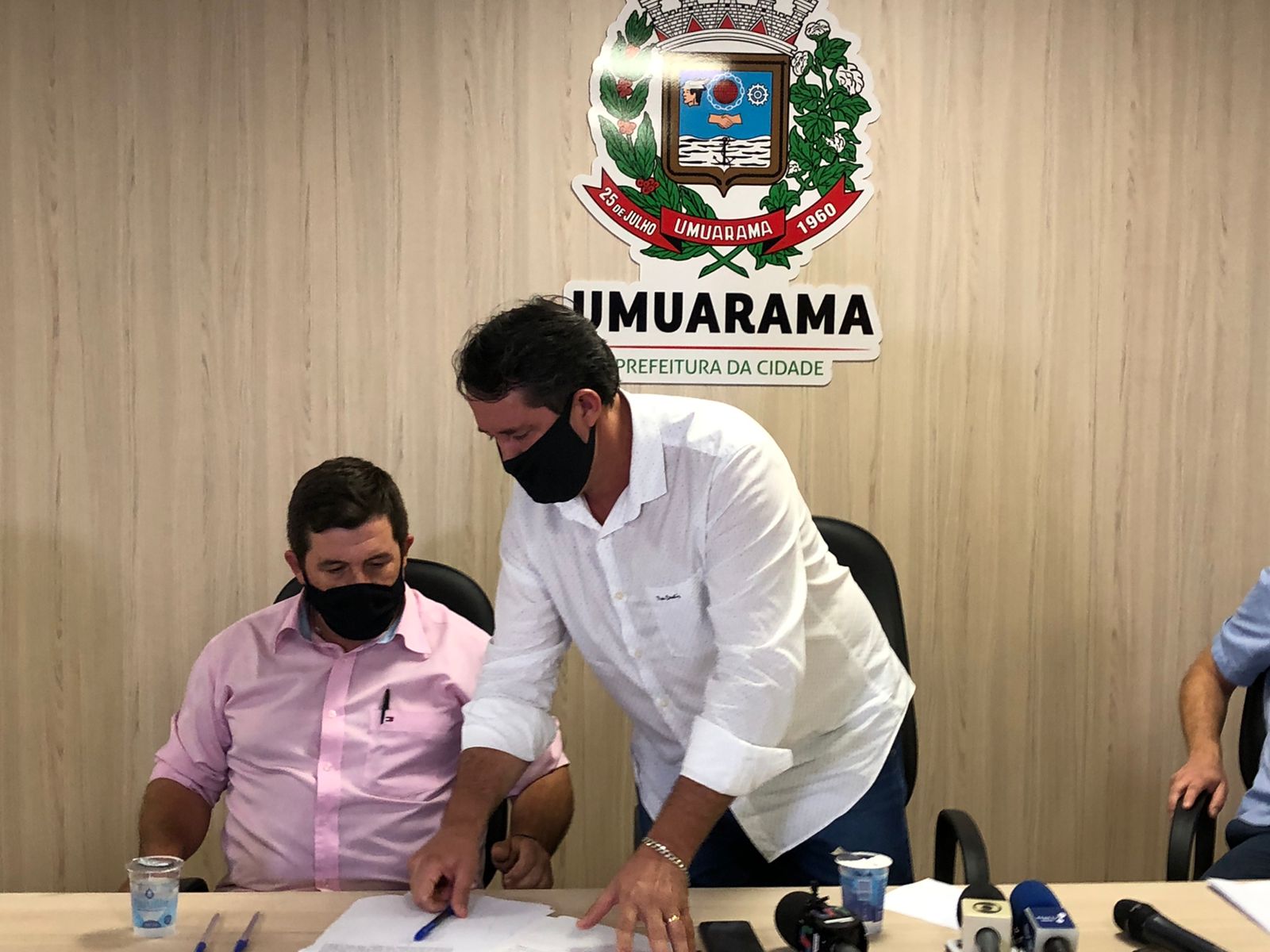 Pimentel assume Prefeitura de Umuarama e anuncia novos secretários