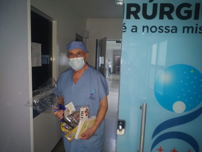 Jornal Ilustrado - Há quase 60 anos em atividade, Dr. Gil é exemplo para a classe médica