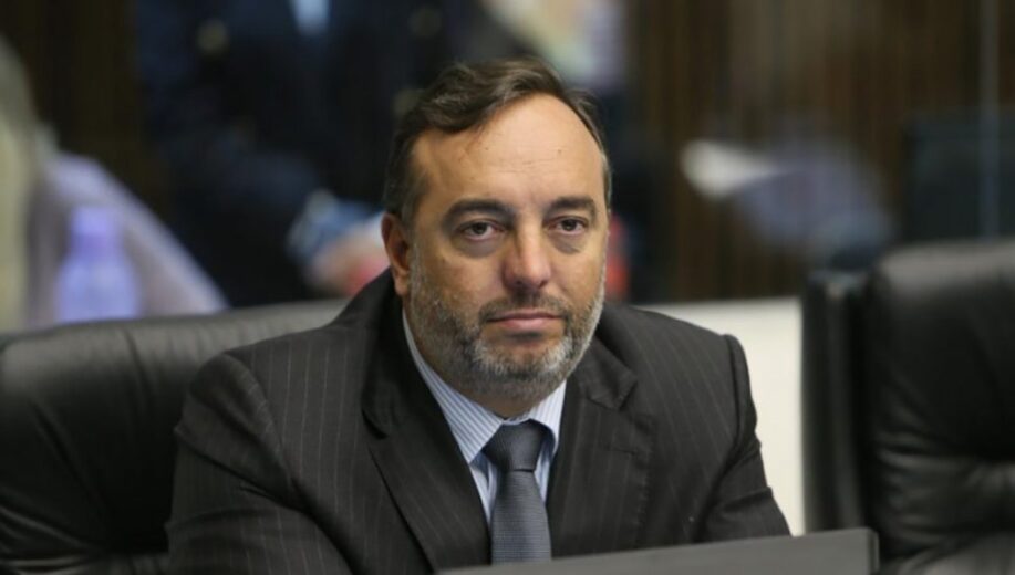 Jornal Ilustrado - O grande jornal do Noroeste do Paraná Jornal Ilustrado - Deputado estadual Delegado Francischini é cassado por propagar fake news