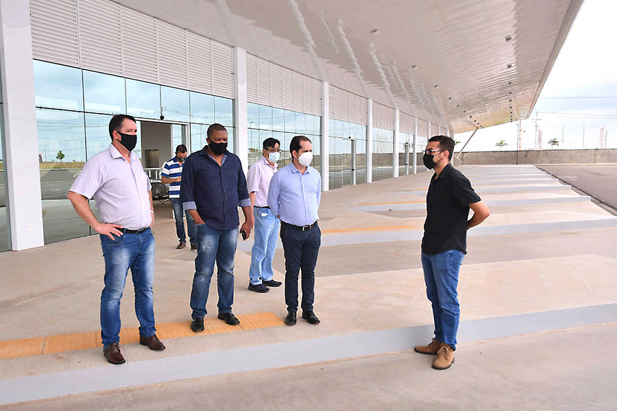 Prefeitura agiliza processos para iniciar as operações na rodoviária nova e no aeroporto