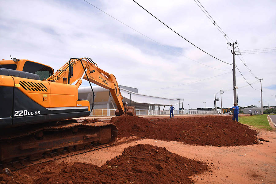 Prefeitura inicia obras que facilitarão acesso de ônibus à nova rodoviária