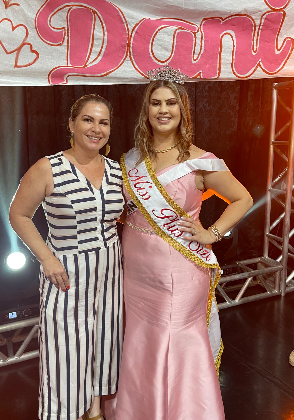 Eleita a Miss Plus Size de Cruzeiro do Oeste