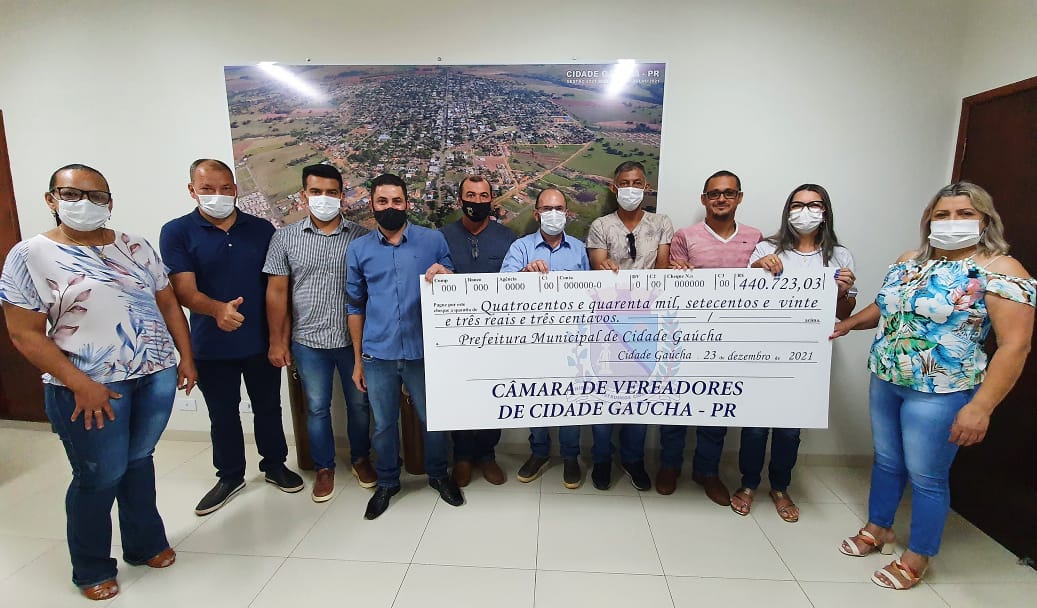 Vereadores de Cidade Gaúcha devolvem à Prefeitura dinheiro economizado em 2021